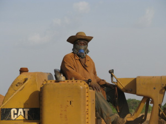 06 Le Bulldozer Man